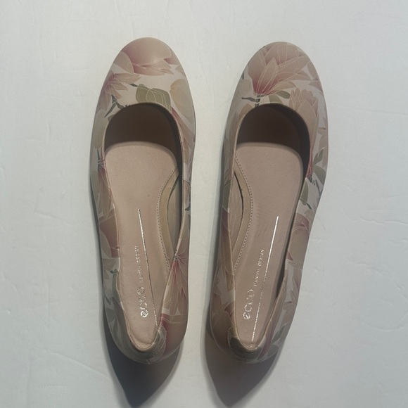 Ecco Shoes - ECCO Anine Ballerina leather Floral light green Cream and Pink round toe shoes